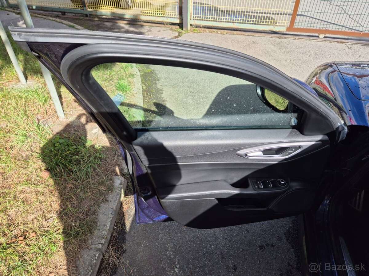 Alfa Romeo Giulia 2.2 Diesel 180 AT Super - 13