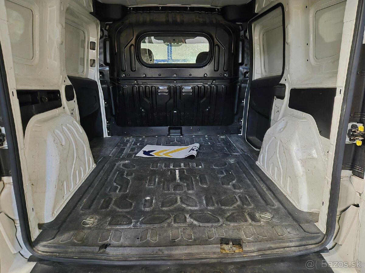 Fiat Doblo 1.6 Mjet 2019 110000km, odpočet DPH - 13