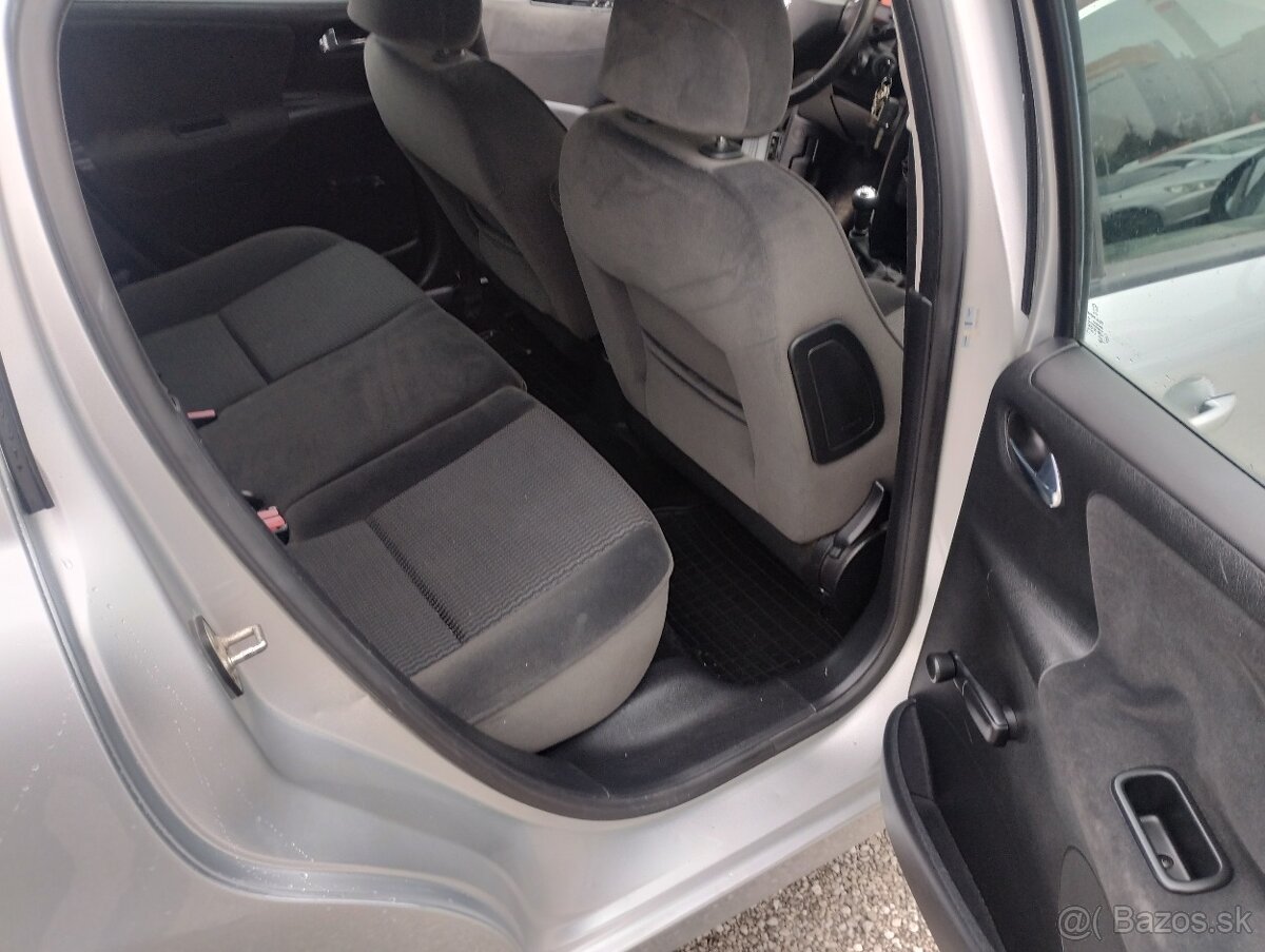 Peugeot 207 1.4 HDi Trendy - 13