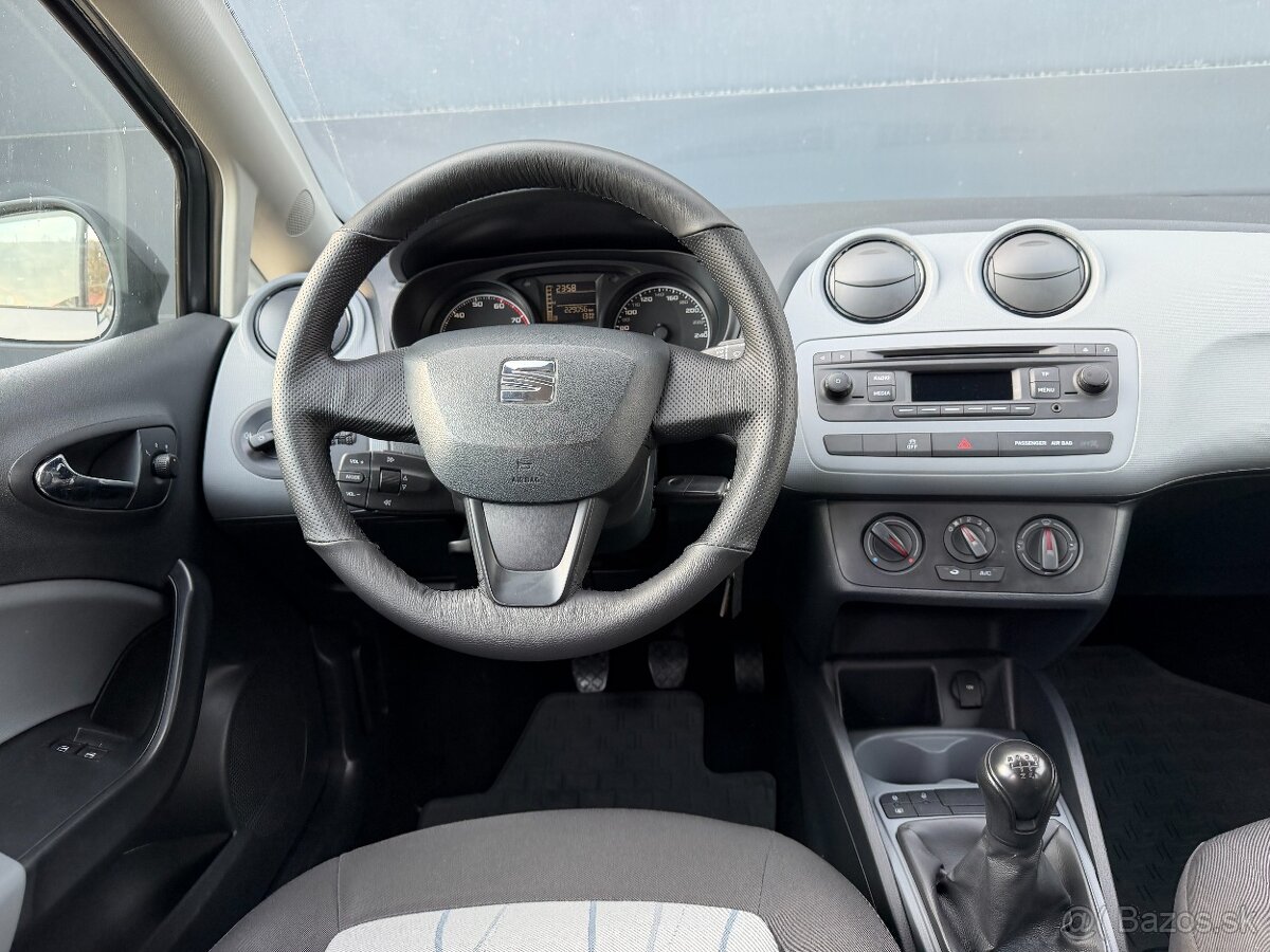 Seat Ibiza 1.2i 51kW Reference - 13