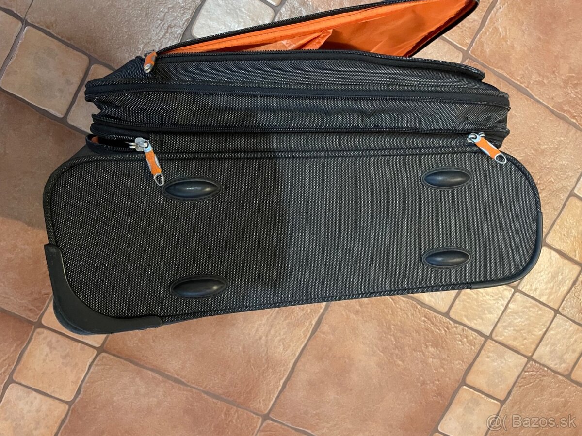 Cestovni kufor do letadla - 13