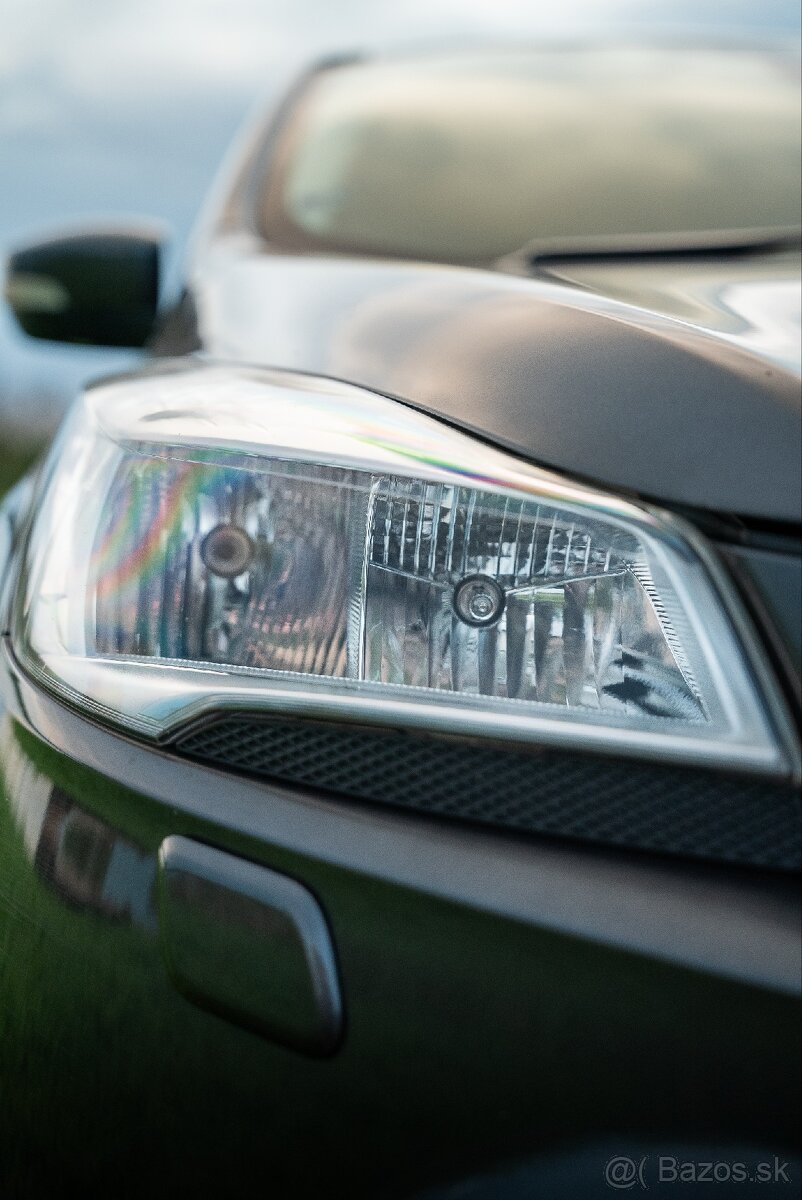 Ford Kuga 2.0 TDCi - 13