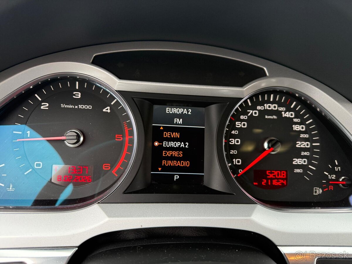 Audi A6 Allroad 3.0TDi quattro - 13