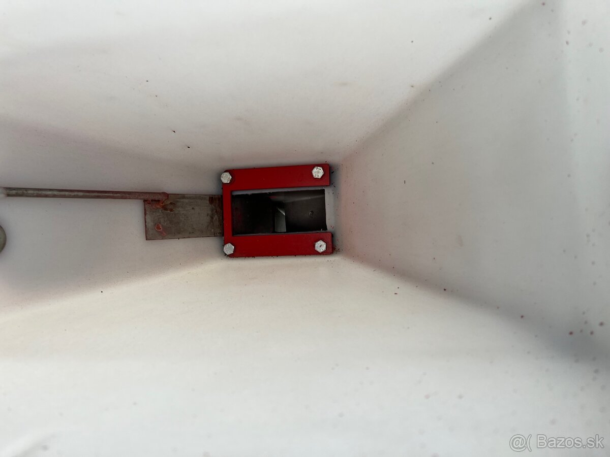 Sejačka becker - 13