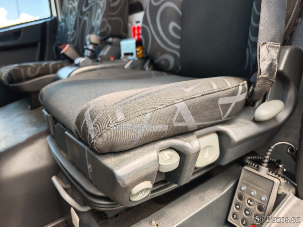 Iveco Eurocargo 120E18, nový 8t hákový nosič - 13