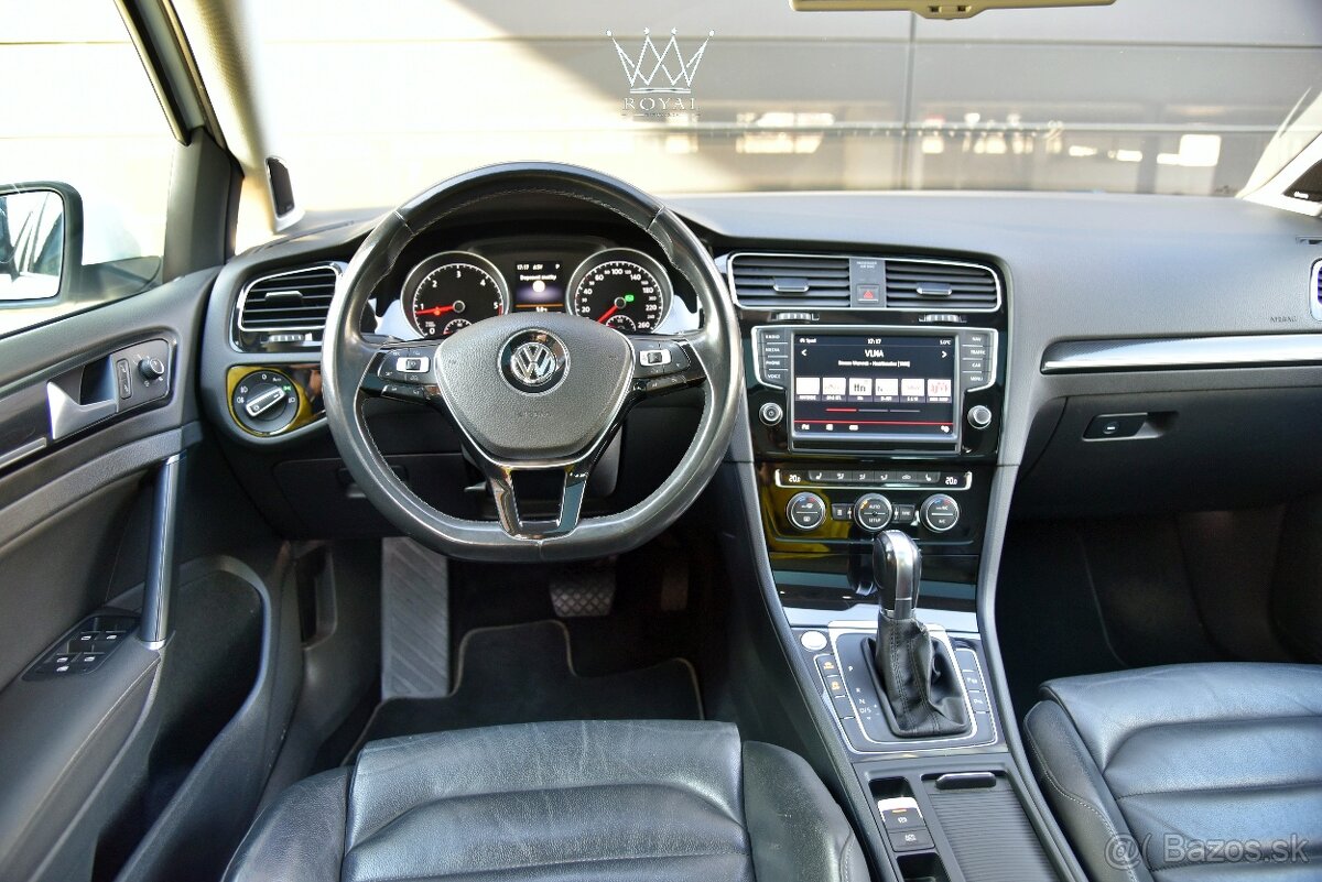 Volkswagen Golf Variant 2.0TDI Highline WEBASTO DYNAUDIO - 13