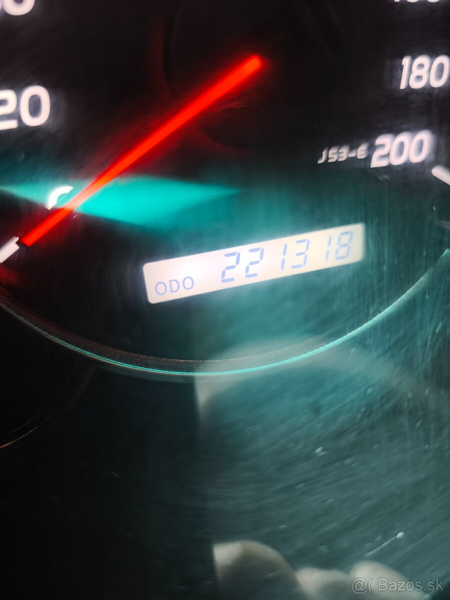 Toyota Land cruiser 120 - 13