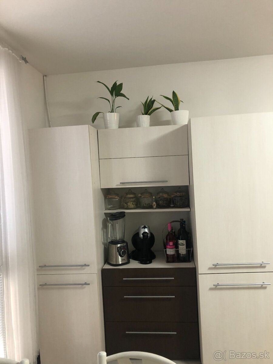 3-izbový byt centrum – zrekonštruovaný, zariadený - 13