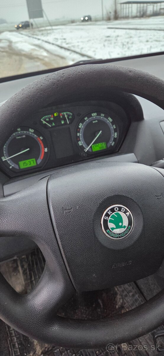 Skoda Fabia - 13