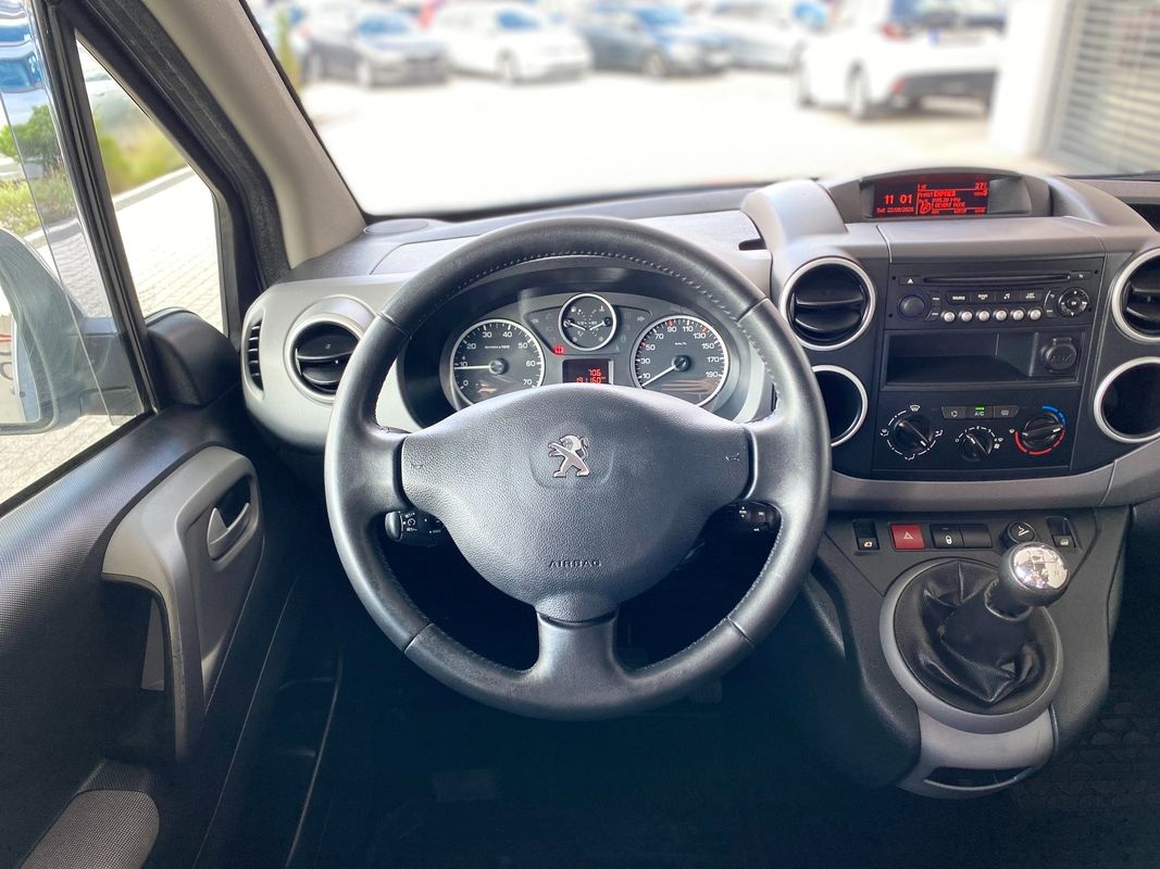 Peugeot Partner Tepee1.6 BlueHDi 73kW - 13