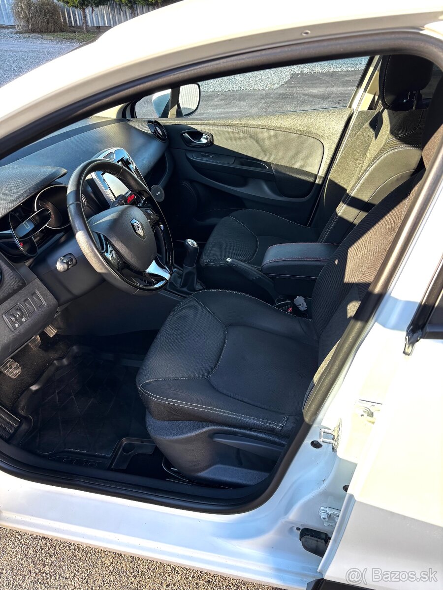 Renault Clio 1,2i 16V - 13