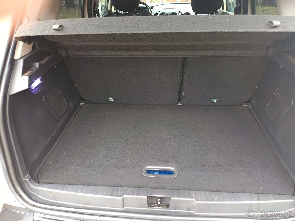 Renault Captur 0.9, 66kw, rv. 2016 - 13