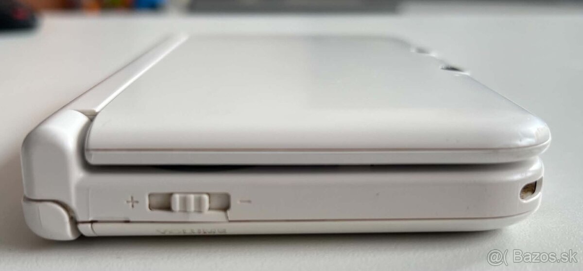 Nintendo 3DS LL White + 64gb - 13