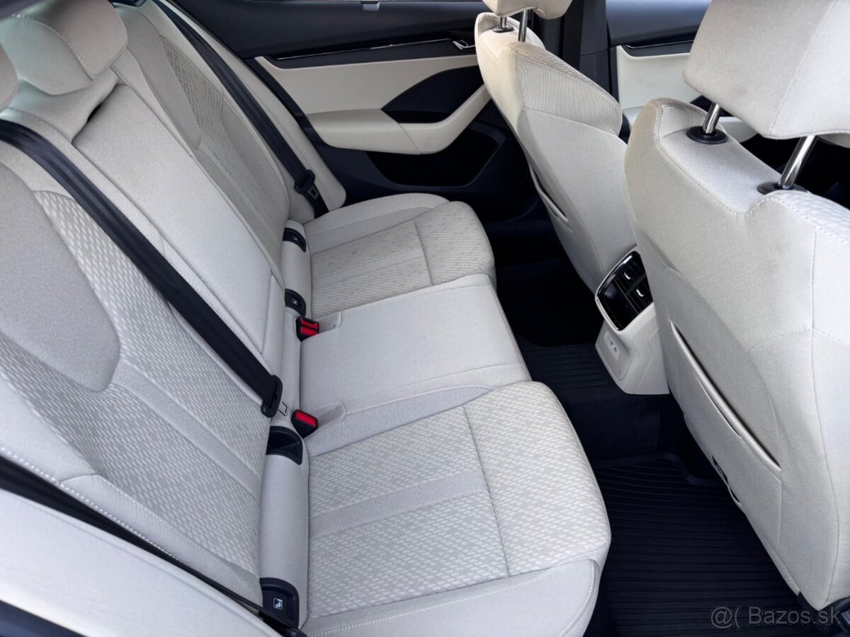 Škoda Octavia 1.5 TSI e-TEC Style DSG - 13