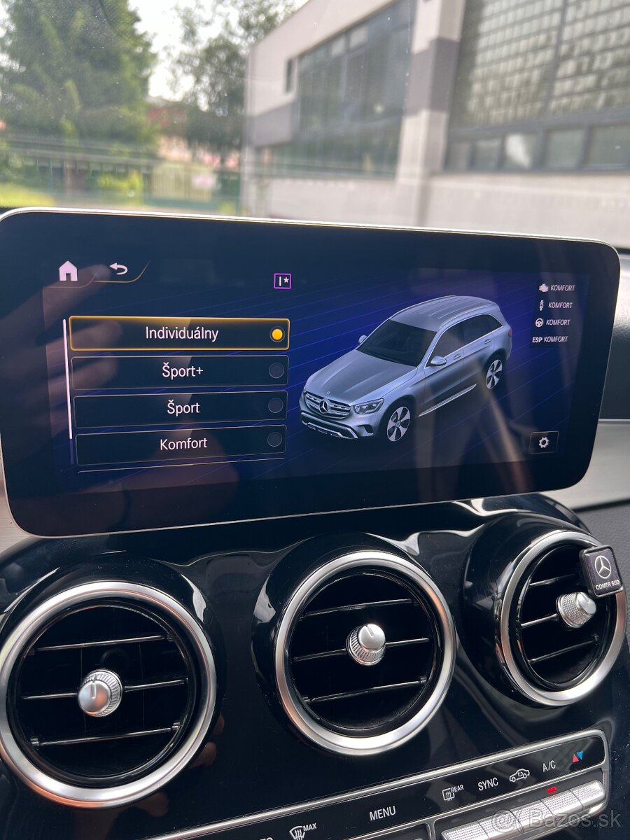 Mercedes Benz GLC 300d amg - 13