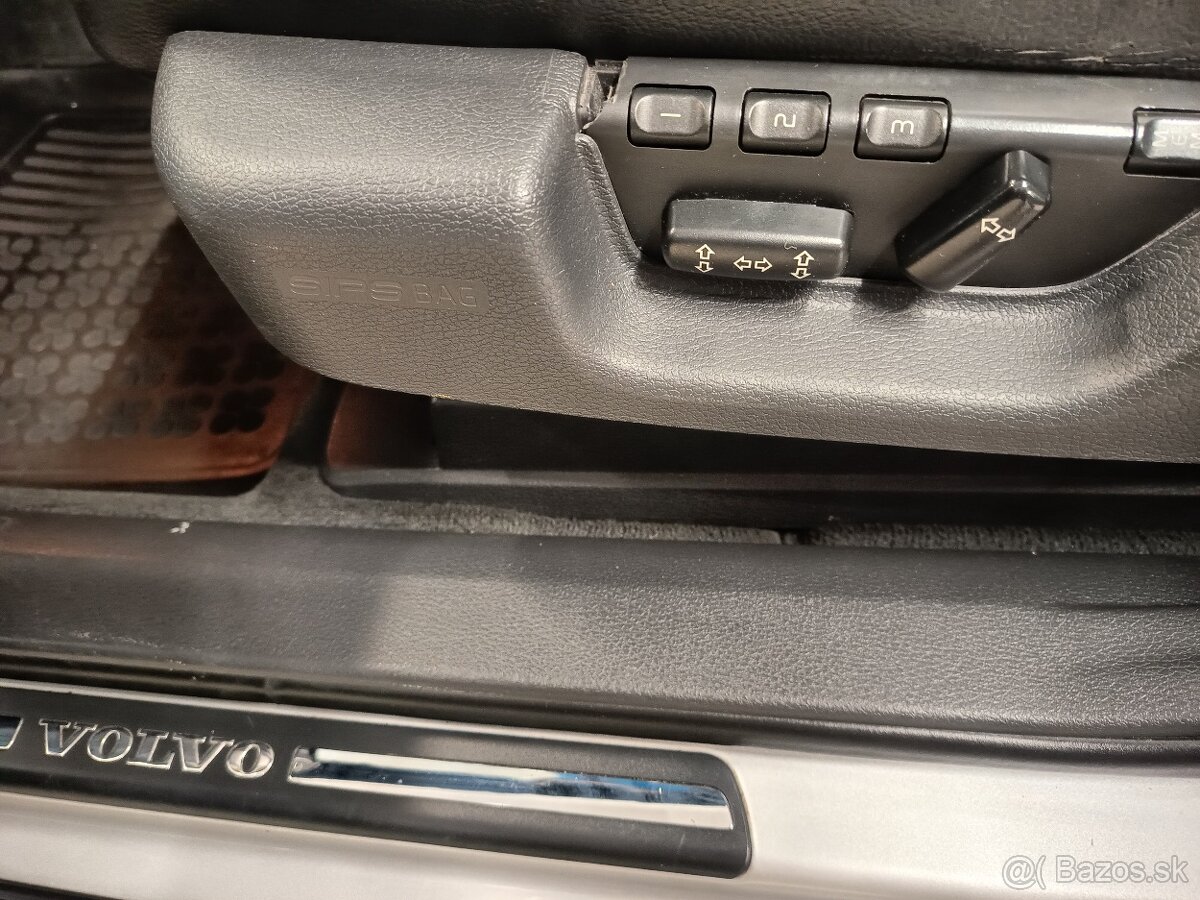 Predám Volvo xc90 - 13