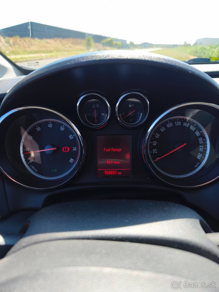 Opel Astra 1.4 74kw 2013 - 13