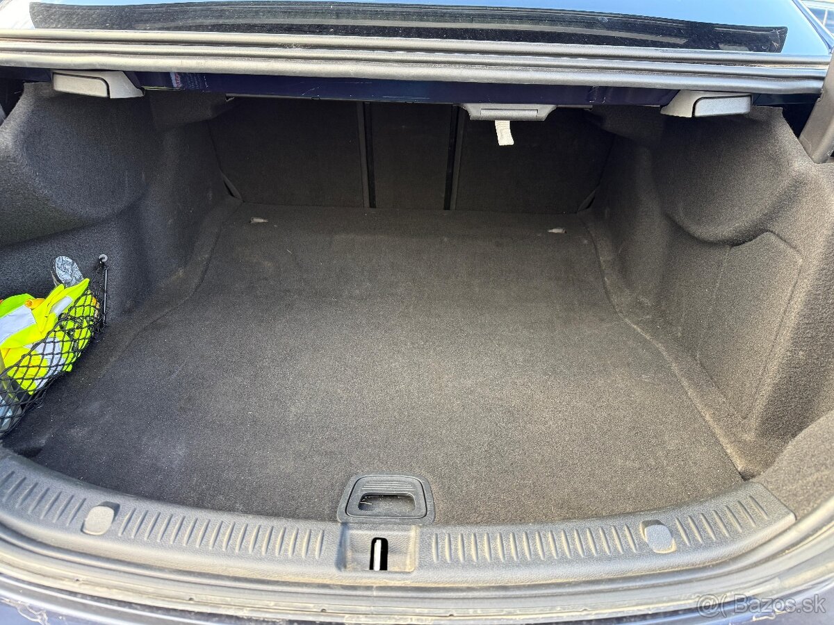 Mercedes-Benz E 350 d 4MATIC - 13