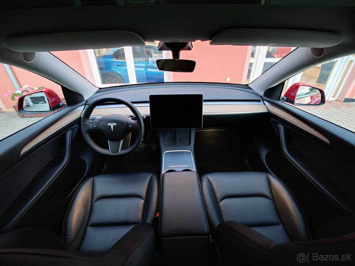 Tesla Model Y 2022 Dual Motor Long Range 378 kW - 13