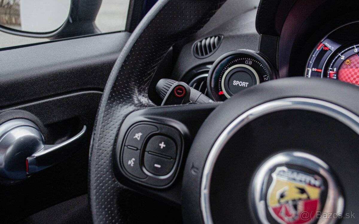 Abarth 595 Monster Energy Yamaha - 13