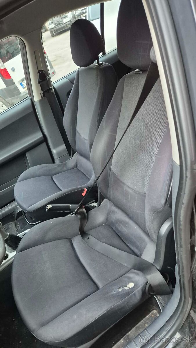 Smart ForFour 1,3i 70kw kód motora: 135930 - 13