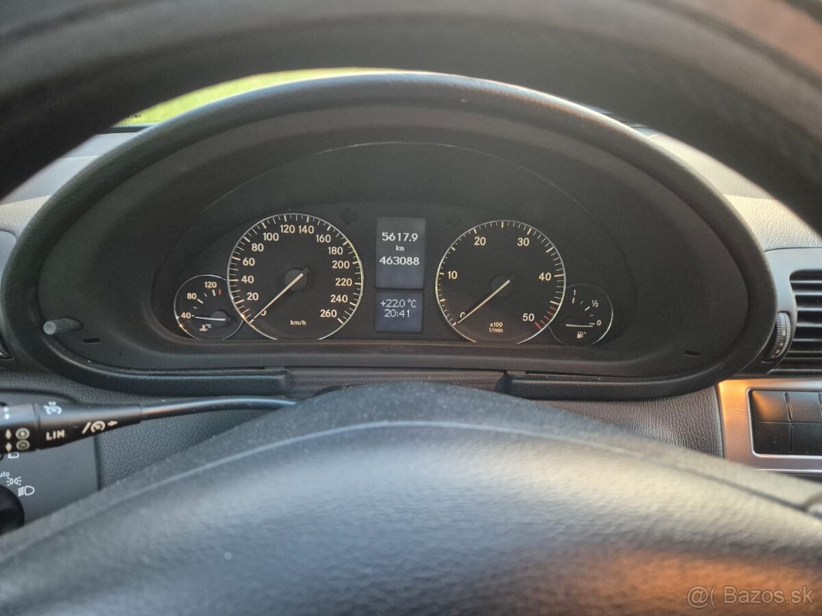 Mercedes C220 2.2 cdi - 13