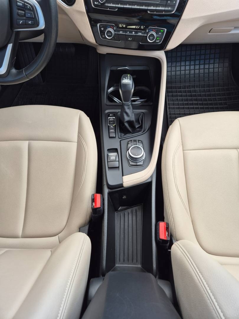 BMW X1 xDrive 25e A/T - 13