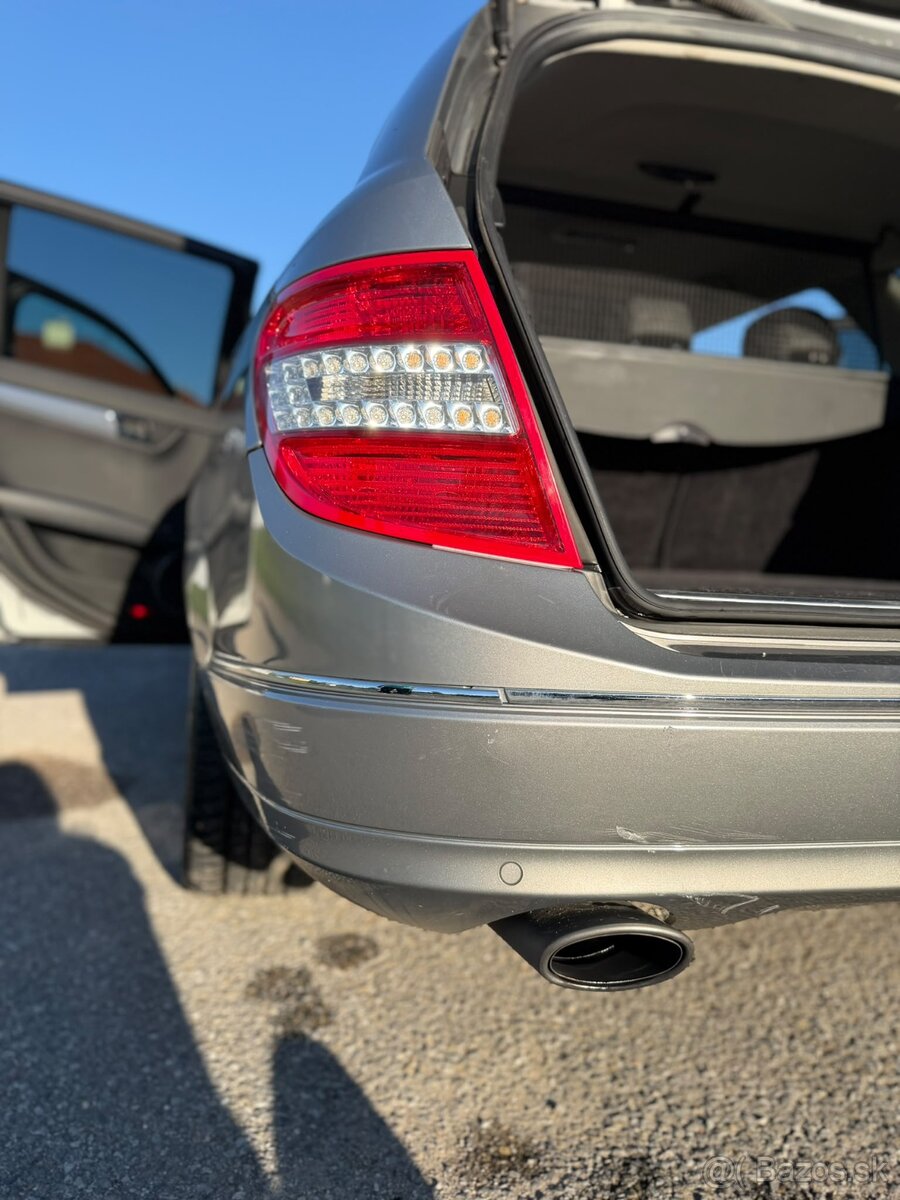 Mercedes C320 CDi - 13