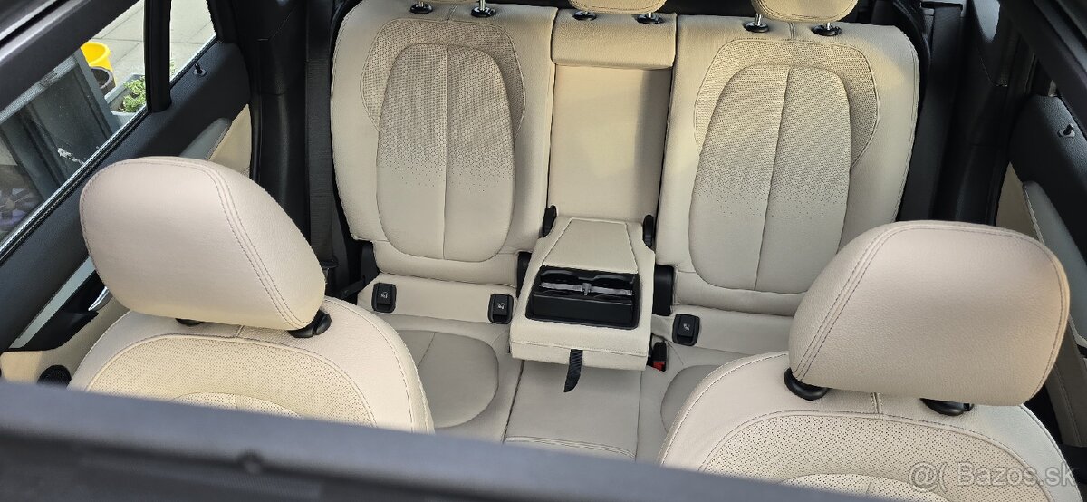 Bmw X1 2.5d f48 X-drive Top výbava možná výmena - 13