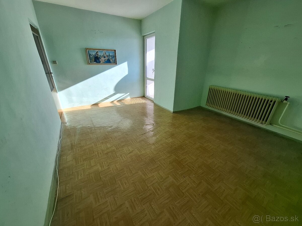 Rodinný dom v obci Jamník - 13