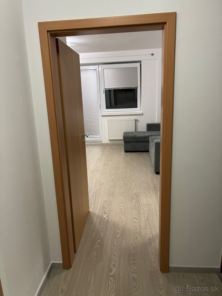 Prenájom 2 izbový byt Lichnerova Senec - 13
