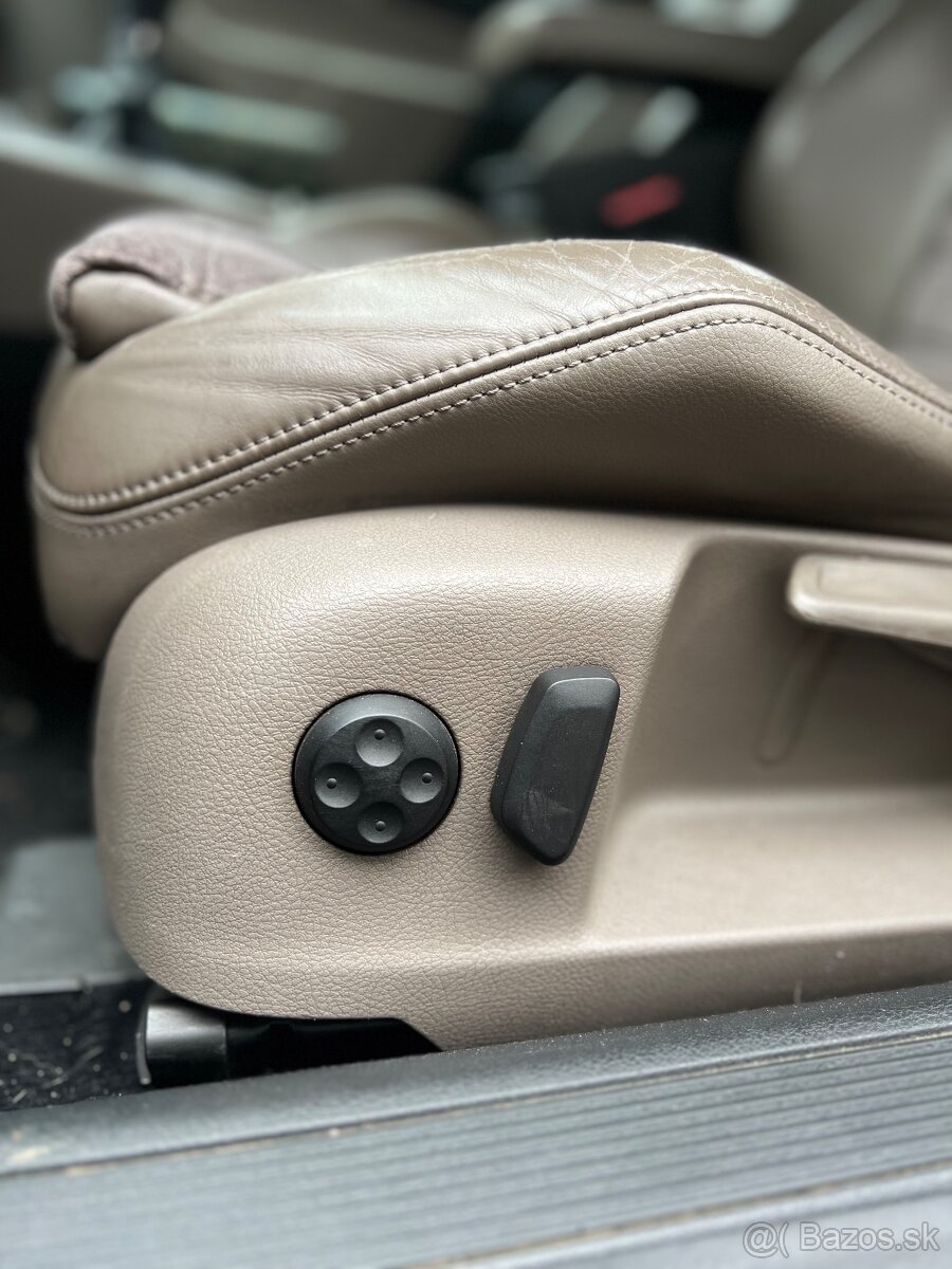 Volkswagen Passat 2.0tdi B6 Highline - 13