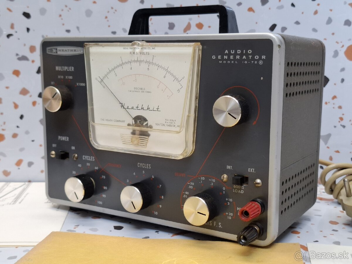 USA 》Heathkit Voltmeter Generator Sledovač signalu - 13