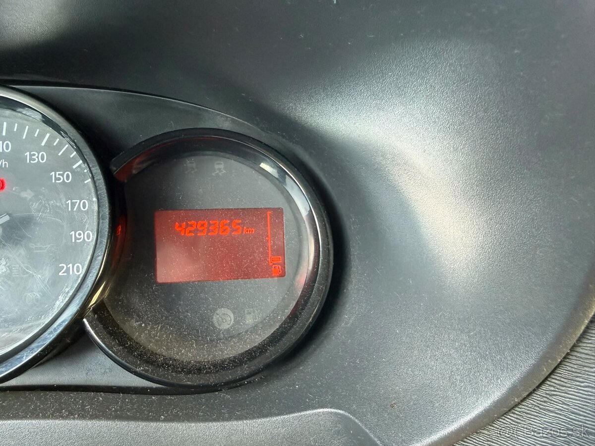 Dacia Dokker 1.5DCi Nová STK do 10/2028 - 13