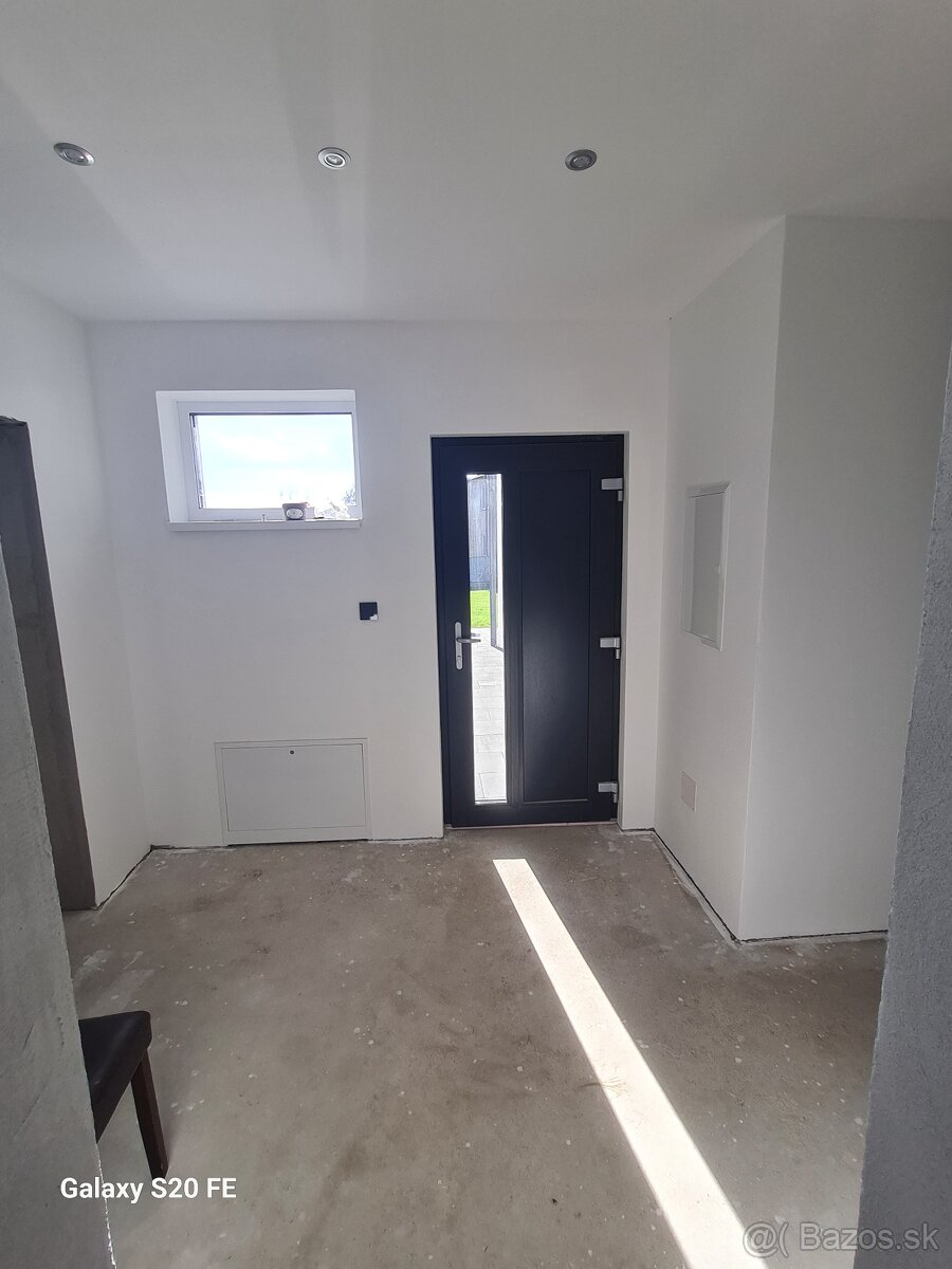 3.izb RD 730m pozemok - 13