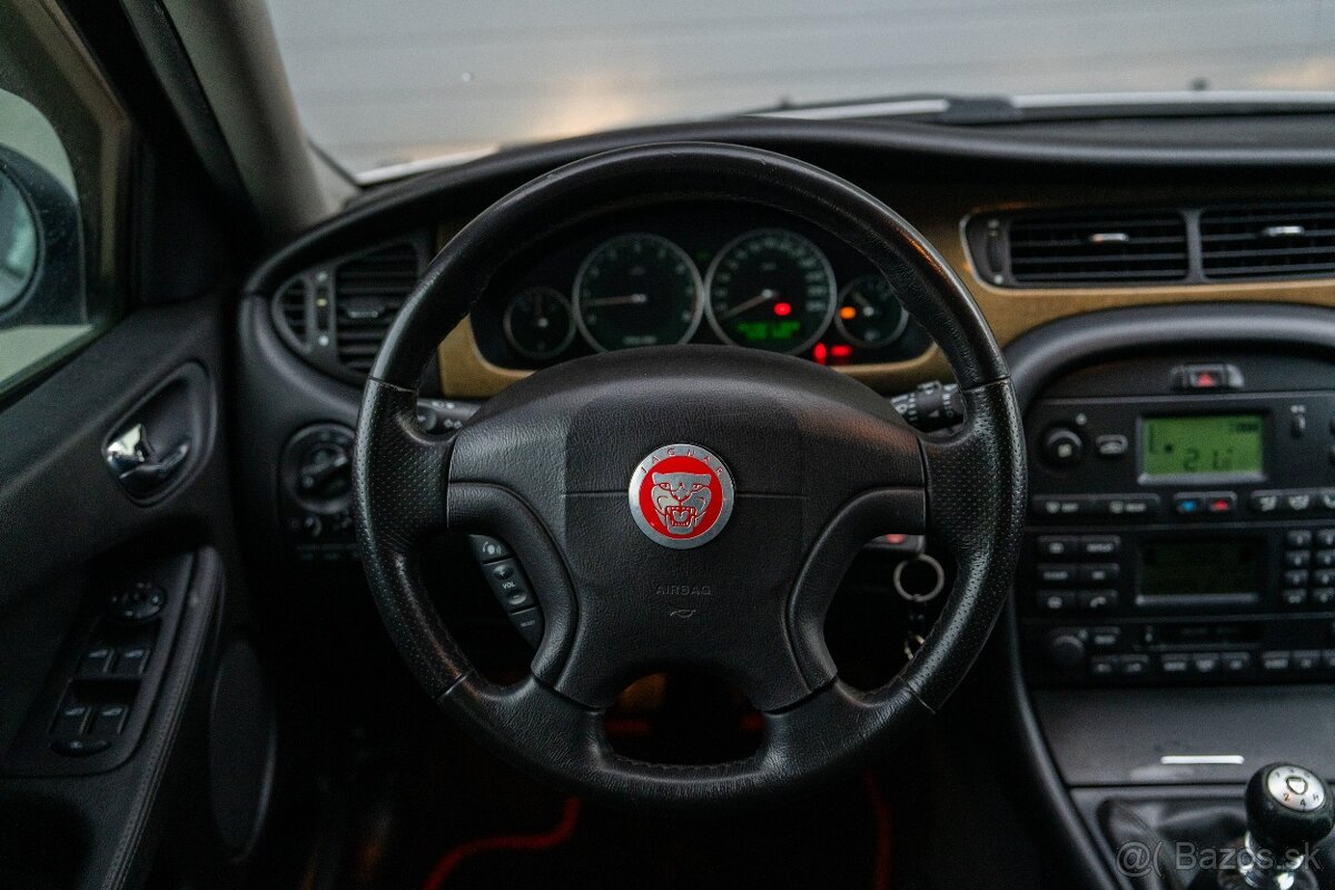 Jaguar X-type 3.0 V6 4X4 169kw M5 - 13