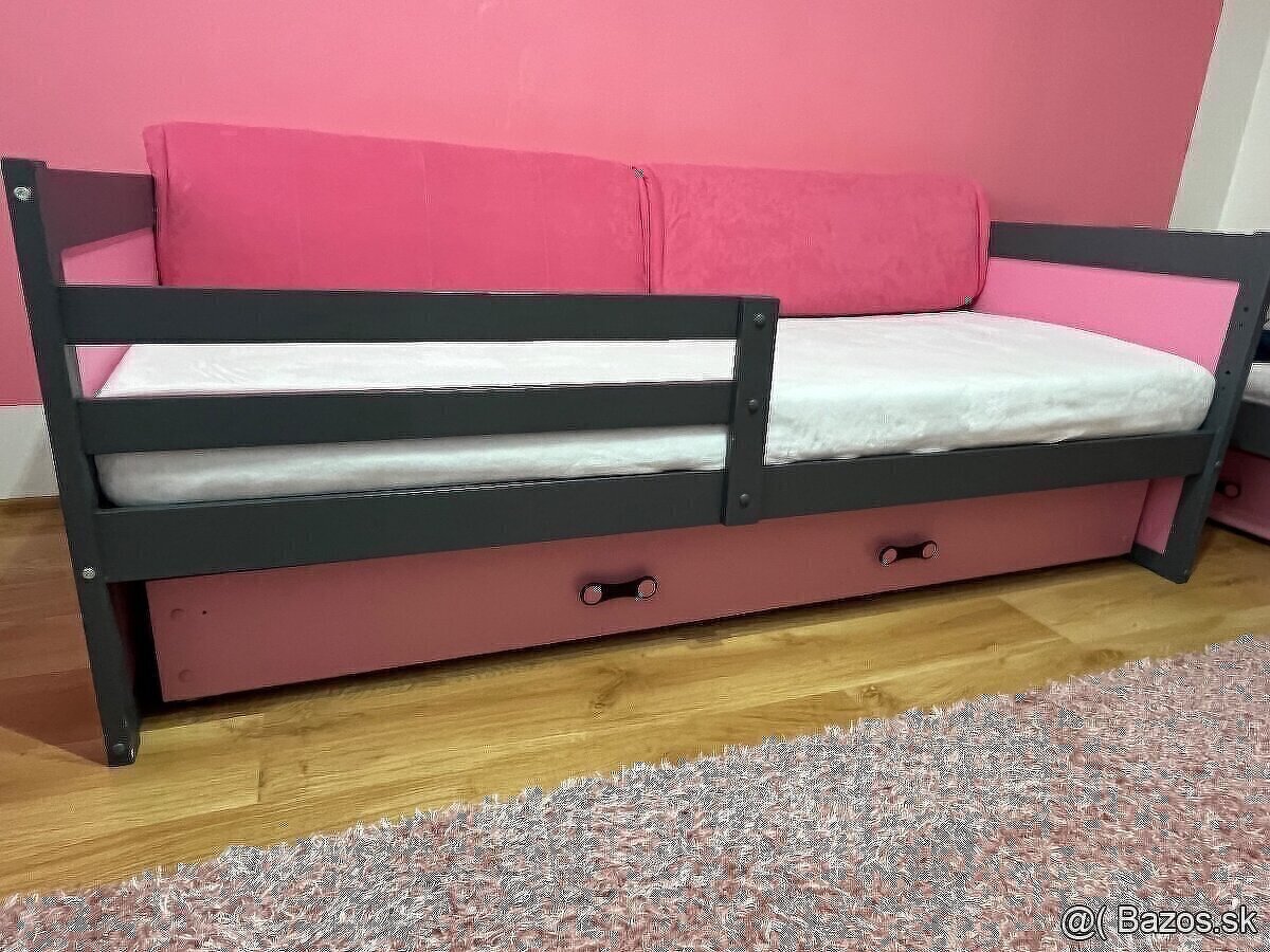 Pisaci stolik 2x, komoda a postel - 13