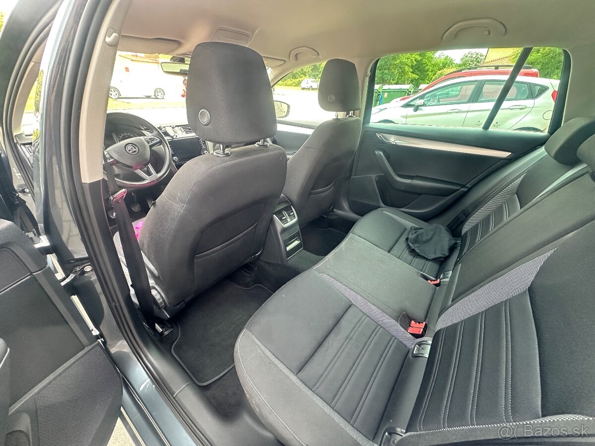 Škoda octavia Combi 1.6 TDI - 13