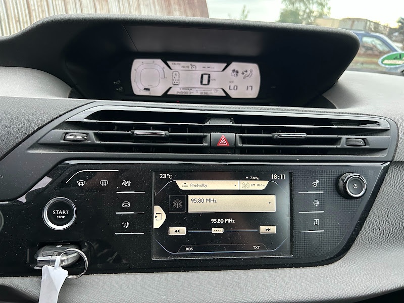 CITROEN C4 GRAND PICASSO 1.2 e-THP Attraction, 3/2016 - 13