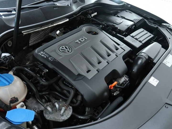 Volkswagen Passat Variant 2.0 TDI BMT Highline 4MOTION, 4x4 - 13