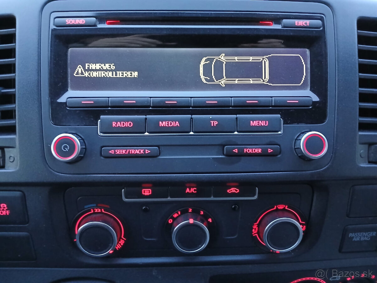 VW CARAVELLE T5.1,8míst,161tkm,CEBIA,AC,TZ,1.maj,DPH - 13