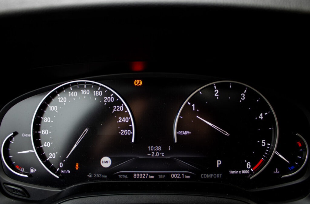 BMW Rad 3 320d Advantage A/T RWD - 13