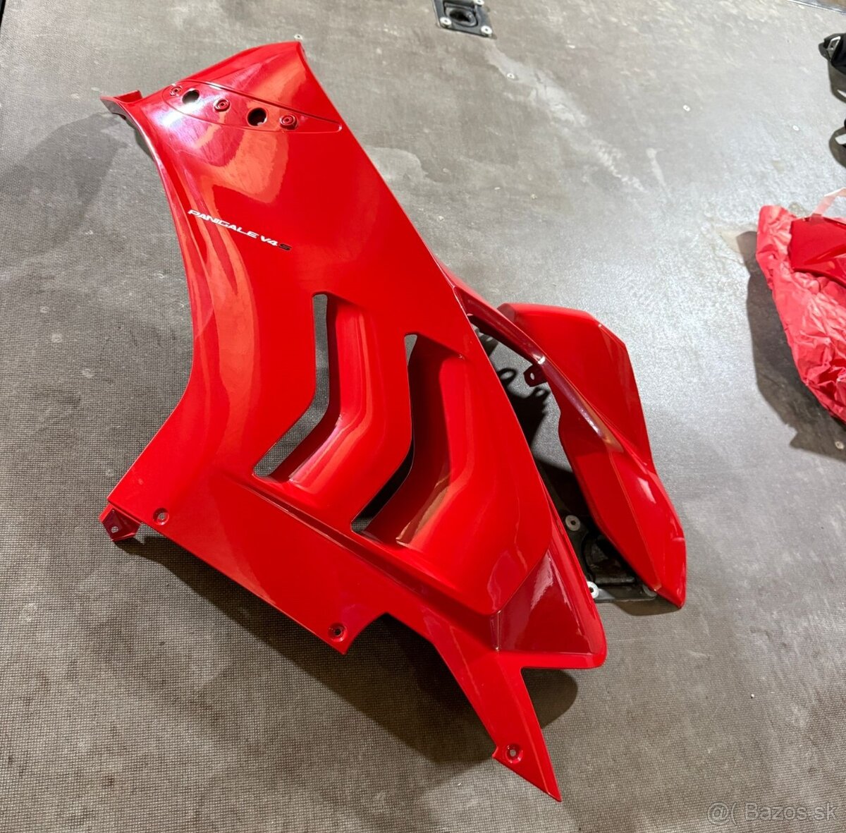 Plasty na DUCATI Panigale V4S - 13