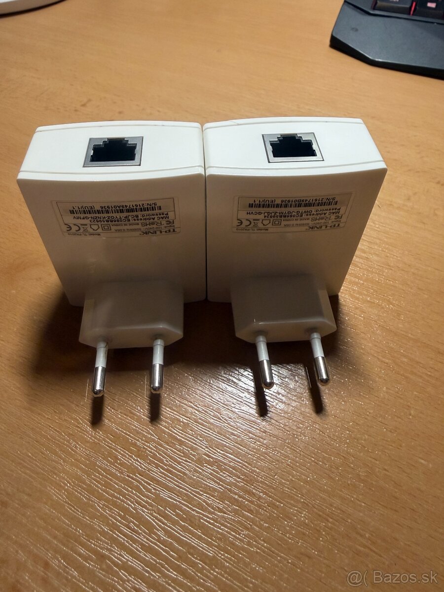 Predám TP-Link-switch a TP-Link-poweline adaptéry 2 kusy - 13