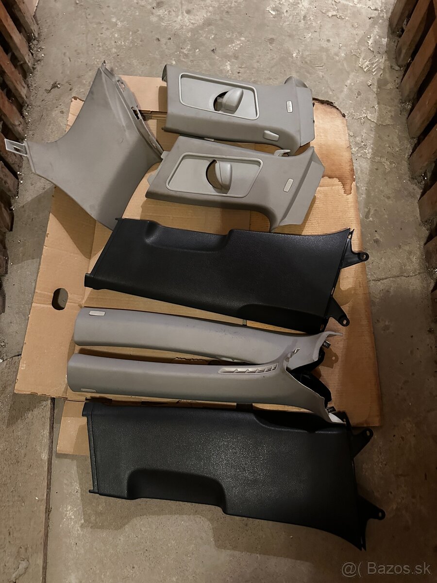 plasty z interieru VW golf 5 combi 2009 - 13