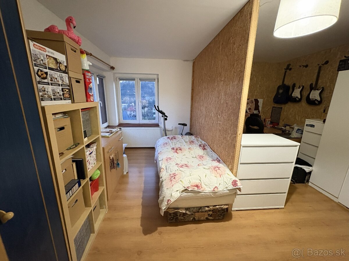 🏡 Rodinný dom v Podlaviciach – bývanie aj podnikanie - 13