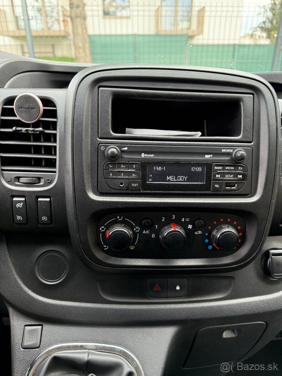 Opel Vivaro 1.6 Dci LONG 9 miest - 13