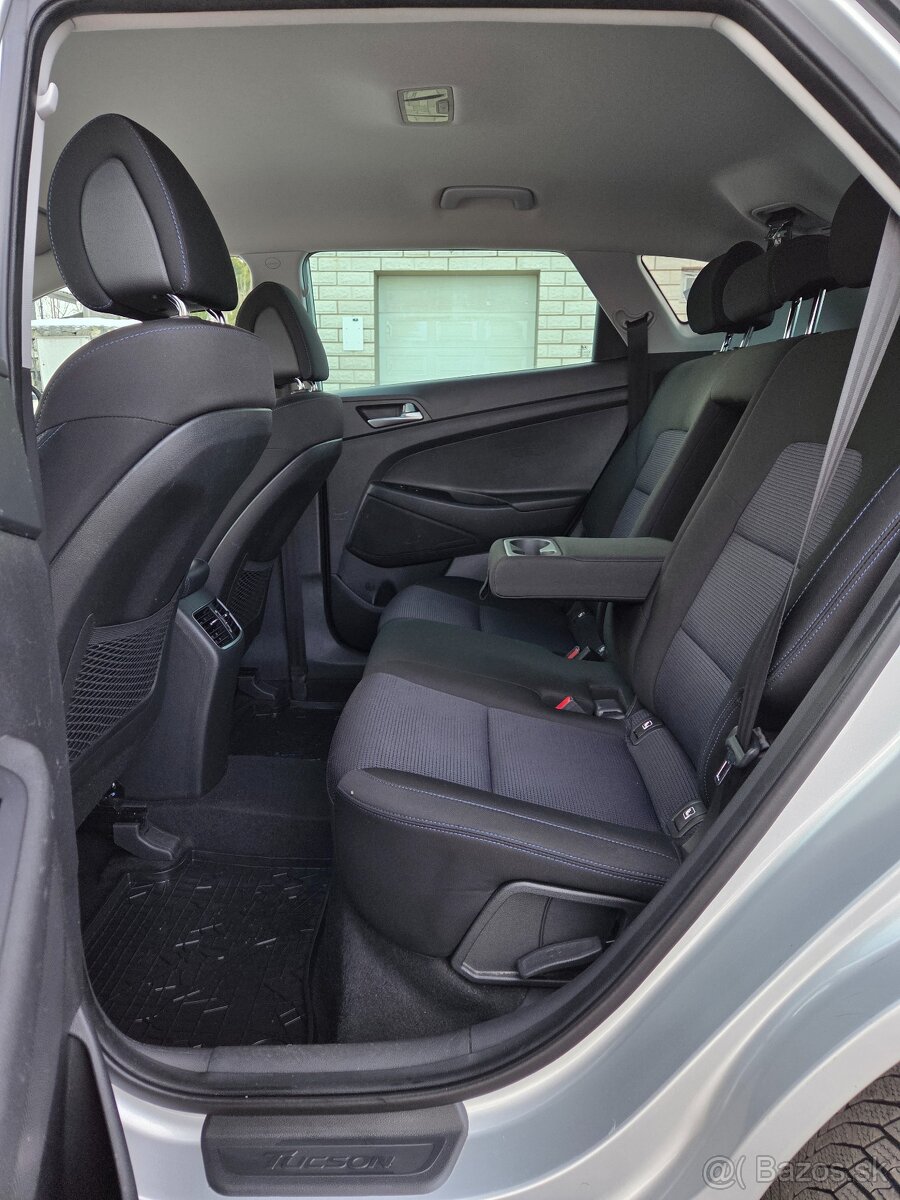 Hyundai Tucson 2.0CRDI 4x4 Automat - 13