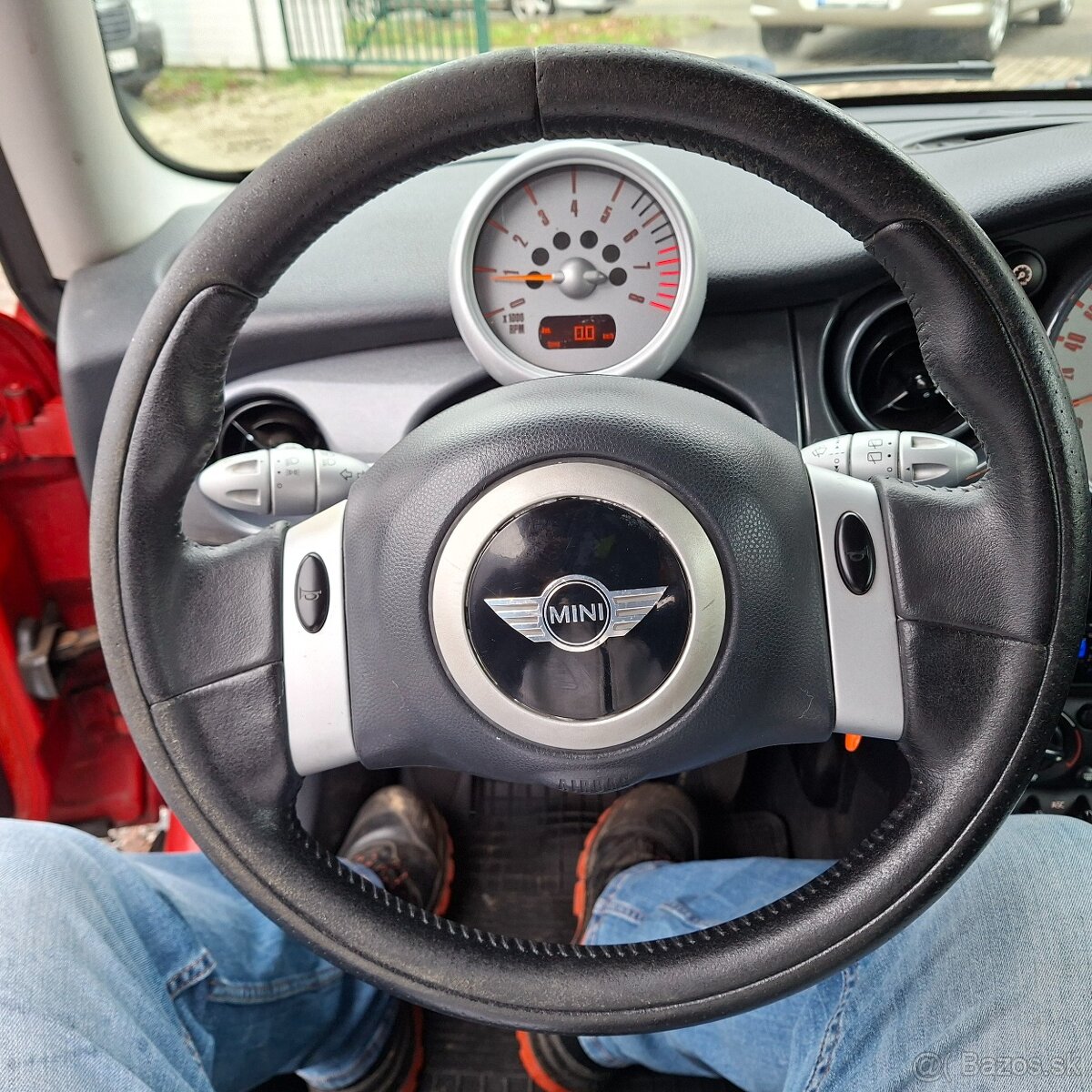 Mini Cooper R 50 1,6 85 KW - 13