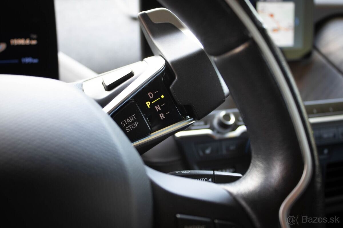 BMW i3 120 Ah V ZÁRUKE do 5/2034 - 13